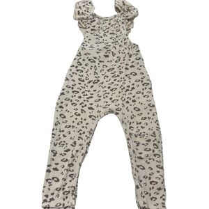 Jessica Simpson Cream and Brown Patterned Garment